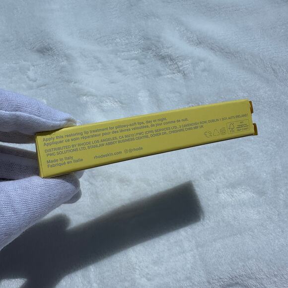 Rhode Peptide Lip Treatment Passionfruit Jelly New Authentic Passion Fruit NIB - Picture 5 of 10